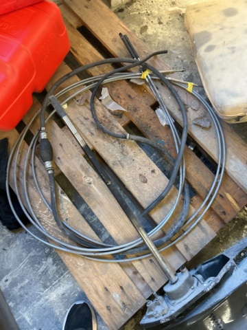 1423639-8 Samling med diverse båtdetaljer och blandat