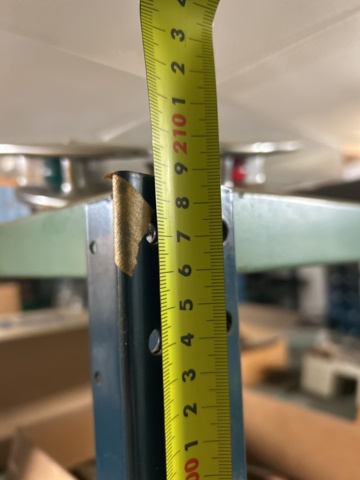 1423644-94 Lager med hyllor och reservdelar från båtverkstad - 21 sektioner plåthyllor