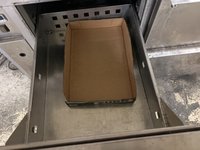 1423646-7 Kylbänk med 6 draglådor och separat kompressor