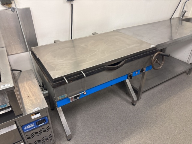 1372696-1 Stekbord med manuell tipp – Fribergs VKF 55/10