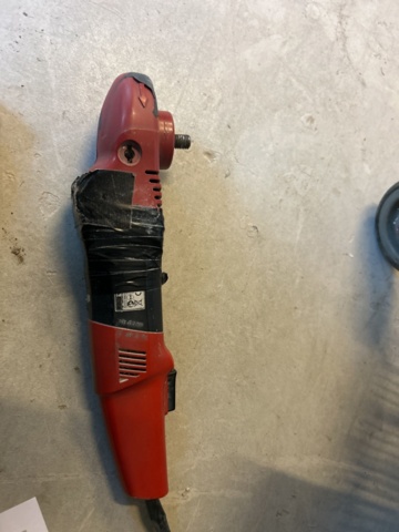 1423651-9 Vagn med polermaskiner, diverse och tillbehör