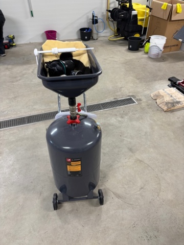 1372686-2 Oljeuppsamlare - PELA Oil Drainer 65L