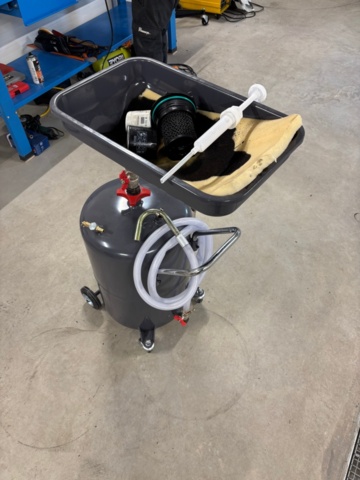 1372686-5 Oljeuppsamlare - PELA Oil Drainer 65L