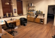 1423661 Större samling med diverse kontorsmöbler