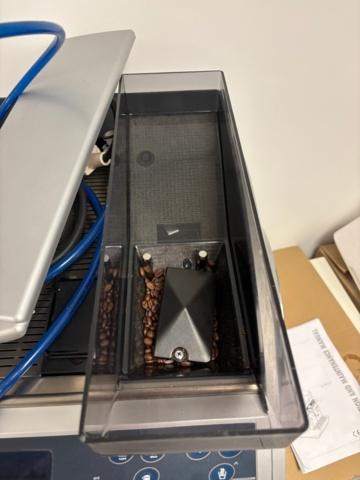 1372719-5 Fully automatic coffee machine – Saeco CAP002 B - 2011