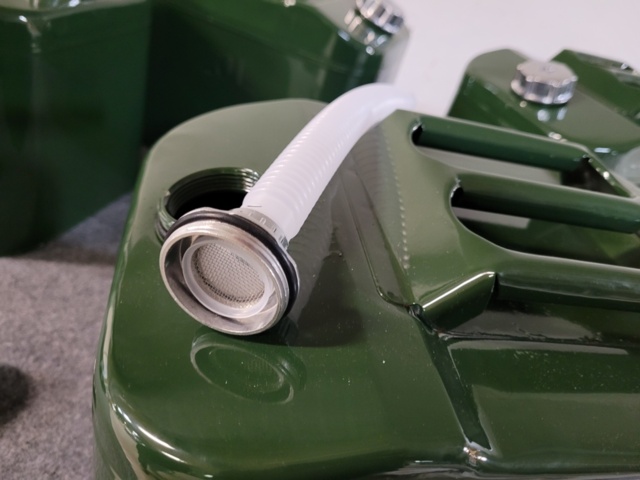 1454176-7 Bränsletank 20 L med påfyllningspip 4 st