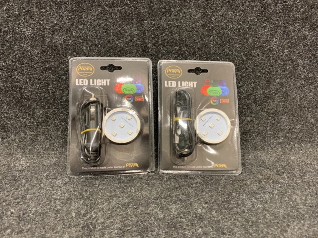 1454178-3 Ca 1600 st LED ljusplattor för Poppy