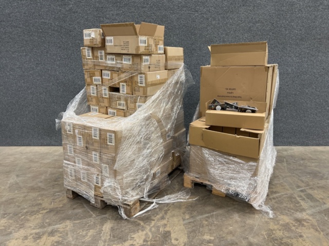 1454178-1 Ca 1600 st LED ljusplattor för Poppy