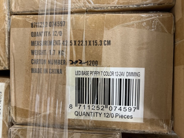 1454178-7 Ca 1600 st LED ljusplattor för Poppy