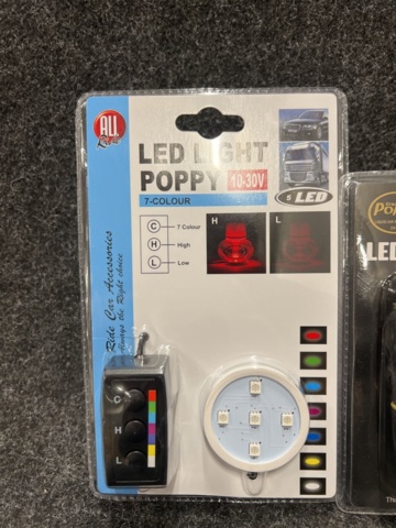 1454178-9 Ca 1600 st LED ljusplattor för Poppy