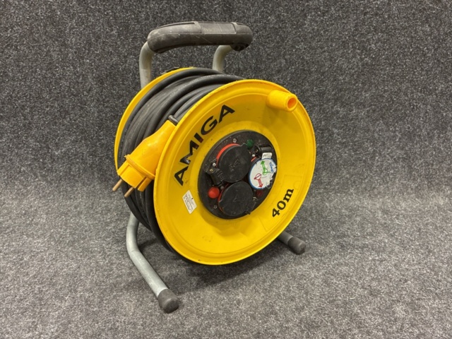 1439964-1 Kabelvinda Amiga 40m IP44