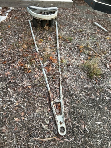 1423670-6 Boat cradle/pick-up trolley