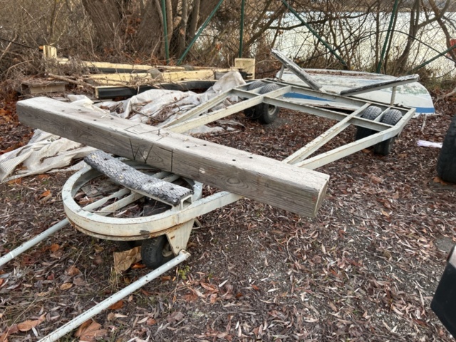 1423670-8 Boat cradle/pick-up trolley