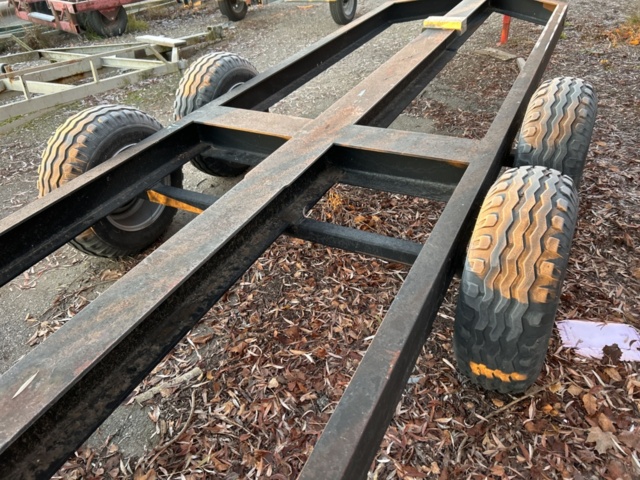 1423671-7 Boat cradle/pick-up trolley