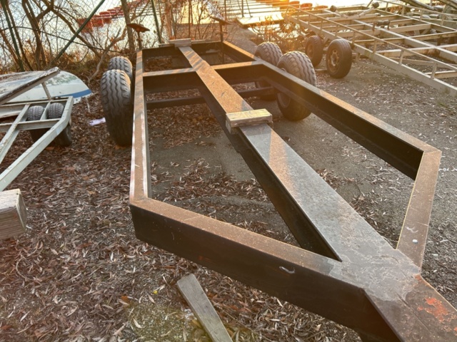 1423671-10 Boat cradle/pick-up trolley