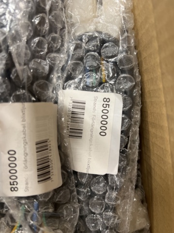 1454231-5 Förlängningskablage och kabelhärvor för extraljus