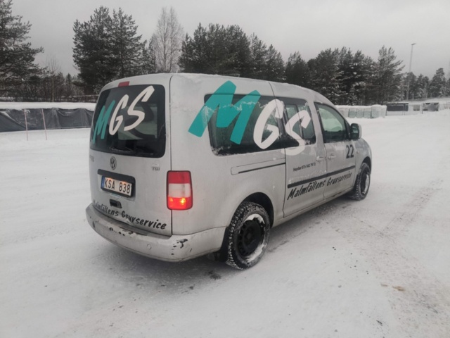 1401045-5 Volkswagen Caddy Maxi Kombi 1.9 TDI -2010