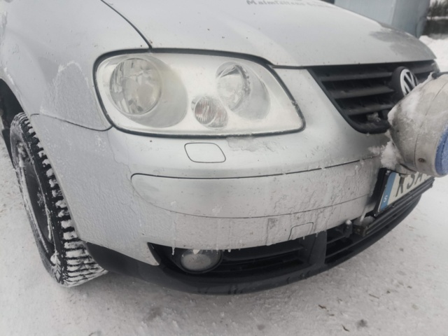 1401045-17 Volkswagen Caddy Maxi Kombi 1.9 TDI -2010