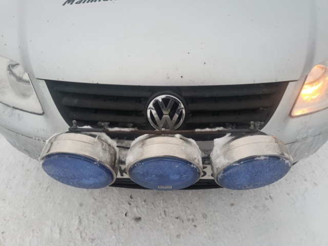 1401045-22 Volkswagen Caddy Maxi Kombi 1.9 TDI -2010