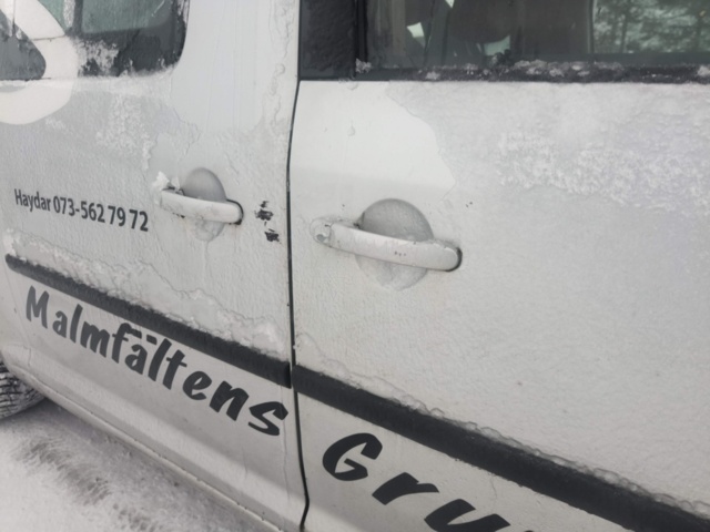 1401045-47 Volkswagen Caddy Maxi Kombi 1.9 TDI -2010