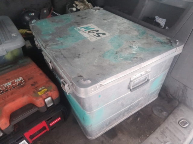 1401045-54 Volkswagen Caddy Maxi Kombi 1.9 TDI -2010