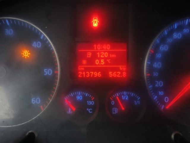 1401045-79 Volkswagen Caddy Maxi Kombi 1.9 TDI -2010