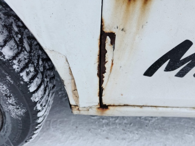 1401046-29 Volkswagen Caddy 1.6 TDI DPF DSG -2011