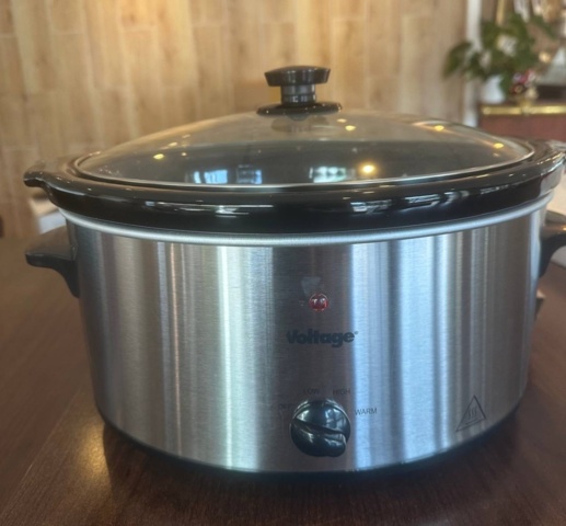 1396256-1 Slow Cooker 5,7L - Voltage