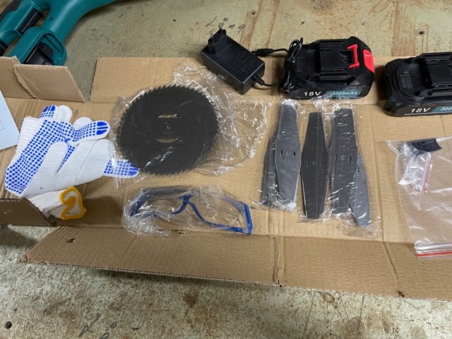 1454188-6 Grass trimmer