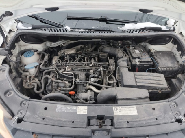1401046-54 Volkswagen Caddy 1.6 TDI DPF DSG -2011