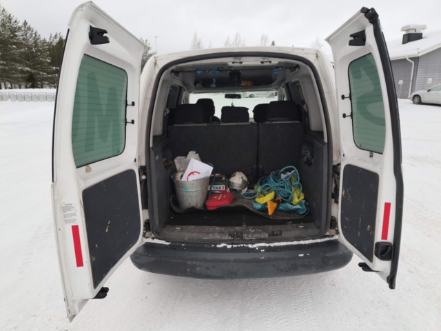 1401046-59 Volkswagen Caddy 1.6 TDI DPF DSG -2011