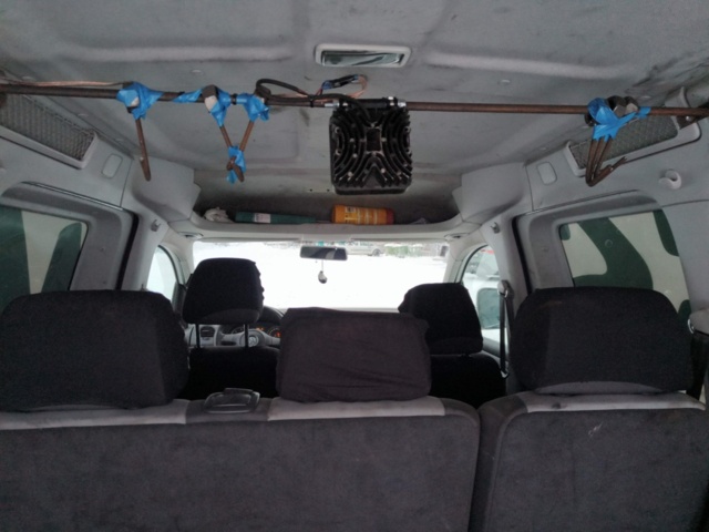 1401046-64 Volkswagen Caddy 1.6 TDI DPF DSG -2011