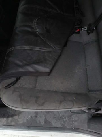 1401046-72 Volkswagen Caddy 1.6 TDI DPF DSG -2011