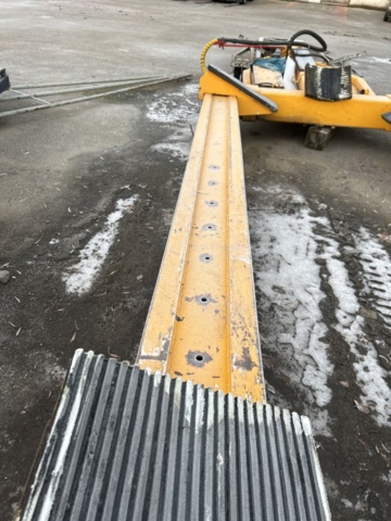 1423683-8 Hydraulisk båtvagga / upptagningsvagn