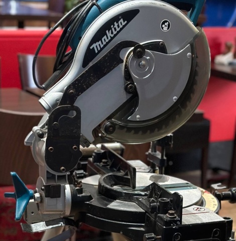 1396261-7 Kap- och gersåg - Makita