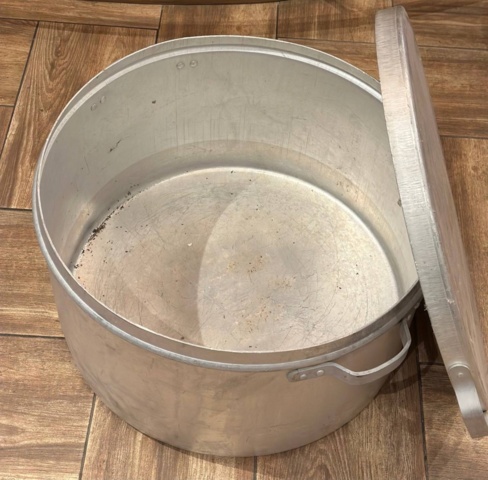 1396262-7 Stora grytor 2 st med lock och silinsatser