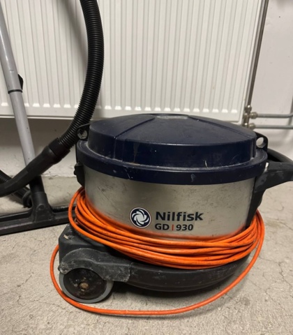 1396268-1 Dammsugare - Nilfisk GD930