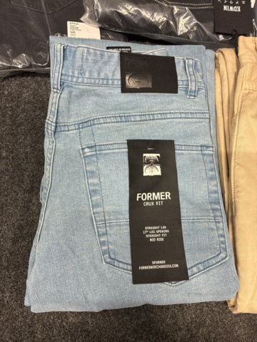 1454235-33 30 st Byxor, Strl W28