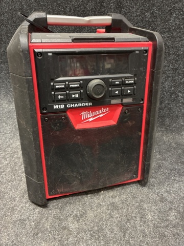 1440019-2 Byggradio Milwaukee M18 RC