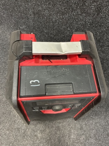 1440019-3 Byggradio Milwaukee M18 RC