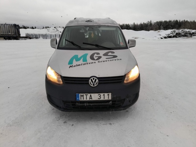 1401047-9 Volkswagen Caddy 1.6 TDI -2011
