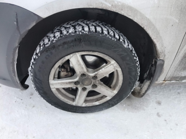 1401047-8 Volkswagen Caddy 1.6 TDI -2011