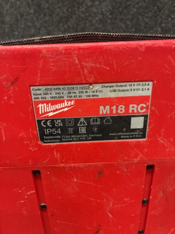 1440019-5 Byggradio Milwaukee M18 RC