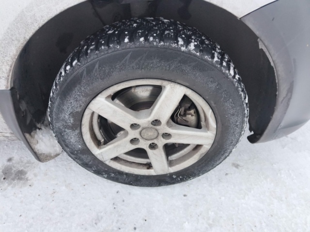 1401047-15 Volkswagen Caddy 1.6 TDI -2011