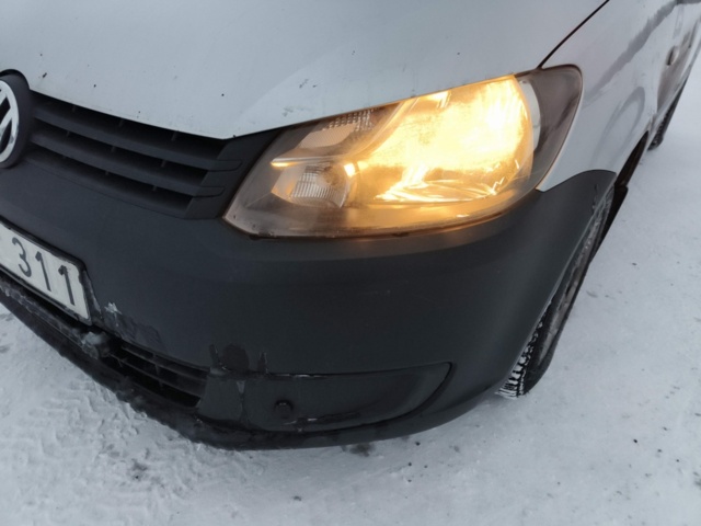 1401047-21 Volkswagen Caddy 1.6 TDI -2011