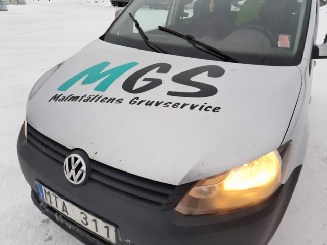 1401047-22 Volkswagen Caddy 1.6 TDI -2011