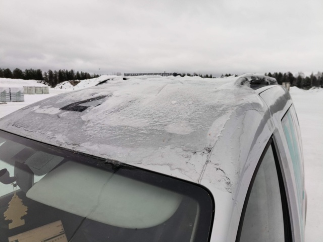 1401047-26 Volkswagen Caddy 1.6 TDI -2011