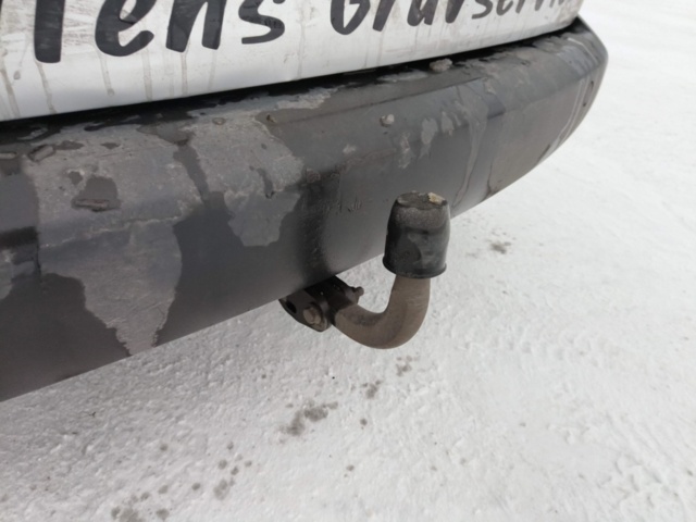 1401047-32 Volkswagen Caddy 1.6 TDI -2011