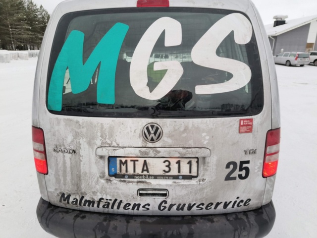 1401047-34 Volkswagen Caddy 1.6 TDI -2011