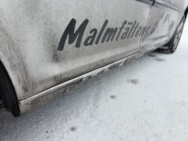 1401047-38 Volkswagen Caddy 1.6 TDI -2011